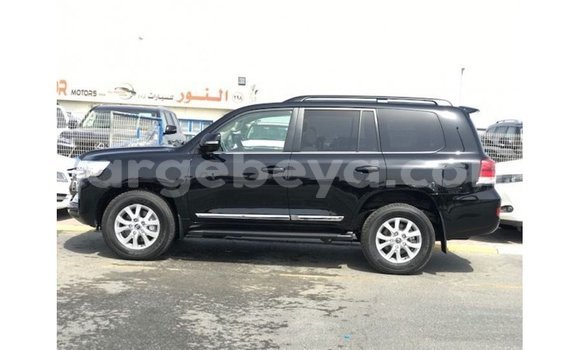 Buy Import Toyota Land Cruiser Black Car in Import - Dubai in Ethiopia Buy Import Toyota Land Cruiser Black Car in Import - Dubai in Ethiopia
