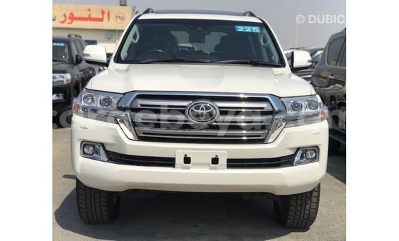Buy Import Toyota Land Cruiser White Car in Import - Dubai in Ethiopia Buy Import Toyota Land Cruiser White Car in Import - Dubai in Ethiopia