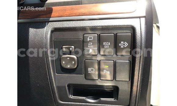 Buy Import Toyota Land Cruiser White Car in Import - Dubai in Ethiopia Buy Import Toyota Land Cruiser White Car in Import - Dubai in Ethiopia