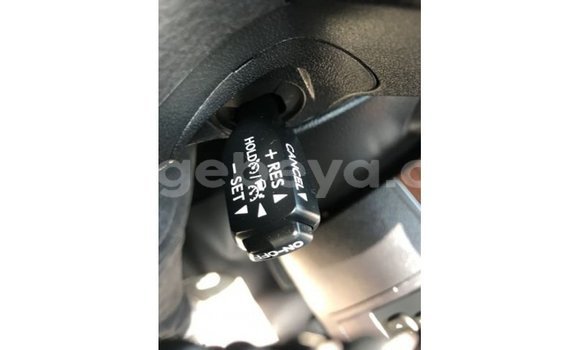 Buy Import Toyota Land Cruiser White Car in Import - Dubai in Ethiopia Buy Import Toyota Land Cruiser White Car in Import - Dubai in Ethiopia