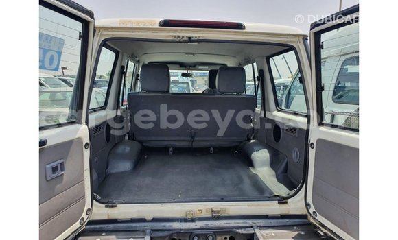 Buy Import Toyota Land Cruiser White Car in Import - Dubai in Ethiopia Buy Import Toyota Land Cruiser White Car in Import - Dubai in Ethiopia