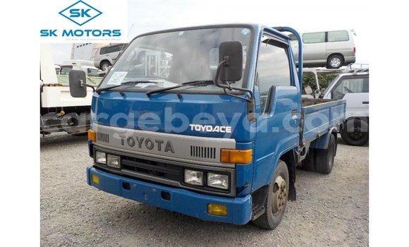 Buy Import Toyota Dyna Blue Truck in Import - Dubai in Ethiopia