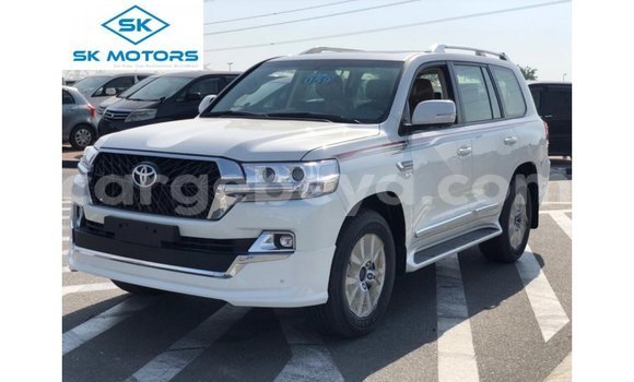 Buy Import Toyota Land Cruiser White Car in Import - Dubai in Ethiopia Buy Import Toyota Land Cruiser White Car in Import - Dubai in Ethiopia
