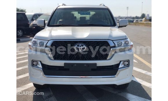 Buy Import Toyota Land Cruiser White Car in Import - Dubai in Ethiopia Buy Import Toyota Land Cruiser White Car in Import - Dubai in Ethiopia
