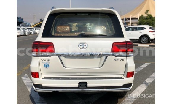 Buy Import Toyota Land Cruiser White Car in Import - Dubai in Ethiopia Buy Import Toyota Land Cruiser White Car in Import - Dubai in Ethiopia