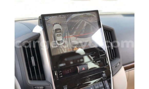Buy Import Toyota Land Cruiser White Car in Import - Dubai in Ethiopia Buy Import Toyota Land Cruiser White Car in Import - Dubai in Ethiopia