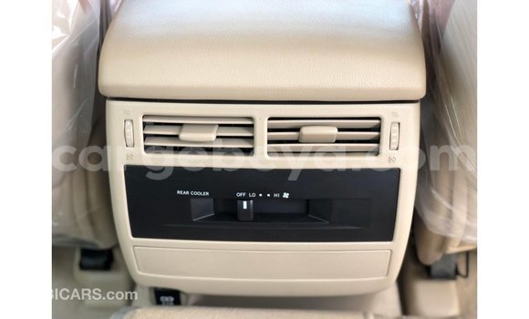 Buy Import Toyota Land Cruiser White Car in Import - Dubai in Ethiopia Buy Import Toyota Land Cruiser White Car in Import - Dubai in Ethiopia