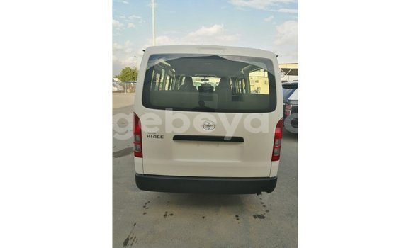 Buy Import Toyota DA White Truck in Import - Dubai in Ethiopia Buy Import Toyota DA White Truck in Import - Dubai in Ethiopia