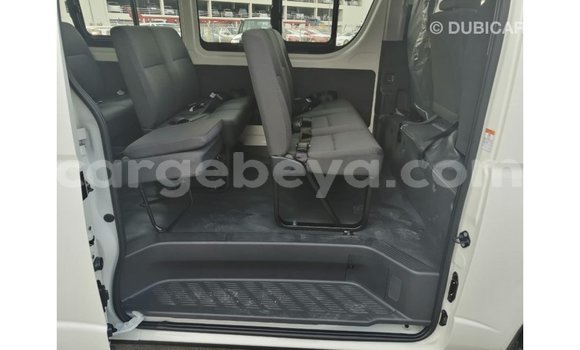 Buy Import Toyota DA White Truck in Import - Dubai in Ethiopia Buy Import Toyota DA White Truck in Import - Dubai in Ethiopia