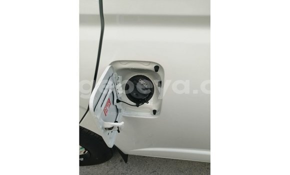 Buy Import Toyota DA White Truck in Import - Dubai in Ethiopia Buy Import Toyota DA White Truck in Import - Dubai in Ethiopia