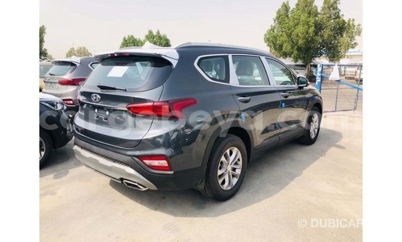 Acheter Import Voiture Hyundai Santa Fe Vert à Import - Dubai, Ethiopie Acheter Import Voiture Hyundai Santa Fe Vert à Import - Dubai, Ethiopie