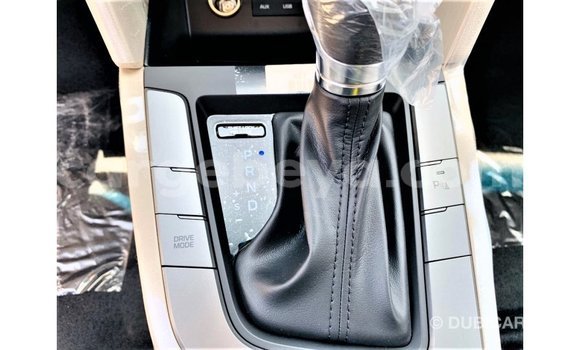 Buy Import Hyundai Elantra White Car in Import - Dubai in Ethiopia Buy Import Hyundai Elantra White Car in Import - Dubai in Ethiopia