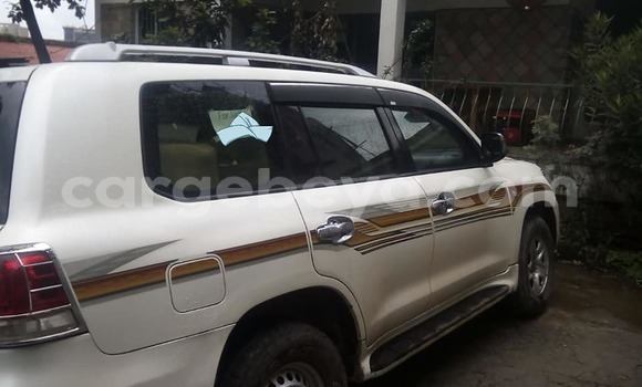 Buy Used Toyota Land Cruiser Beige Car in Addis–Ababa in Ethiopia Buy Used Toyota Land Cruiser Beige Car in Addis–Ababa in Ethiopia