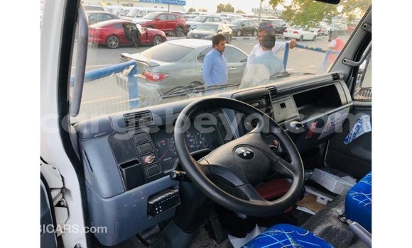 Buy Import Mitsubishi L400 White Truck in Import - Dubai in Ethiopia Buy Import Mitsubishi L400 White Truck in Import - Dubai in Ethiopia