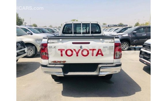 Buy Import Toyota Hilux White Car in Import - Dubai in Ethiopia Buy Import Toyota Hilux White Car in Import - Dubai in Ethiopia
