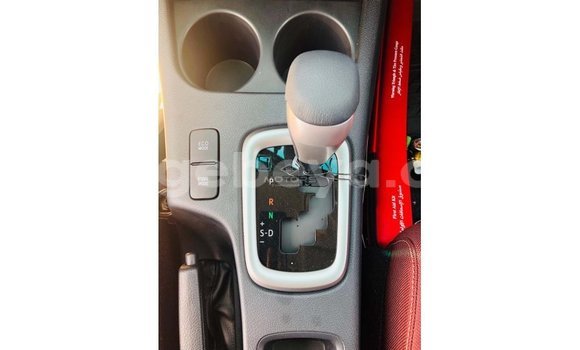 Buy Import Toyota Hilux White Car in Import - Dubai in Ethiopia Buy Import Toyota Hilux White Car in Import - Dubai in Ethiopia