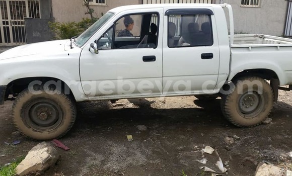 Buy Used Toyota Hilux White Car in Addis–Ababa in Ethiopia Buy Used Toyota Hilux White Car in Addis–Ababa in Ethiopia
