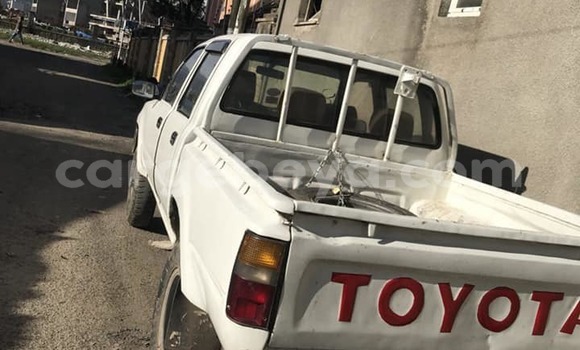 Buy Used Toyota Hilux White Car in Addis–Ababa in Ethiopia Buy Used Toyota Hilux White Car in Addis–Ababa in Ethiopia