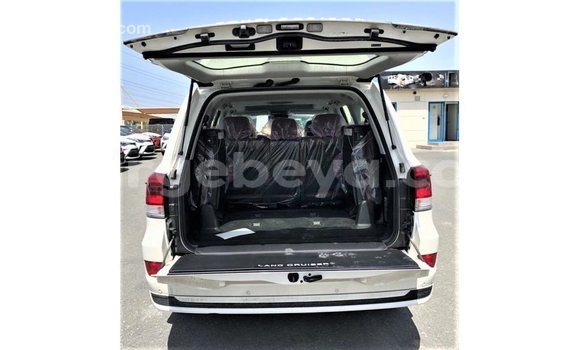 Buy Import Toyota Land Cruiser White Car in Import - Dubai in Ethiopia Buy Import Toyota Land Cruiser White Car in Import - Dubai in Ethiopia