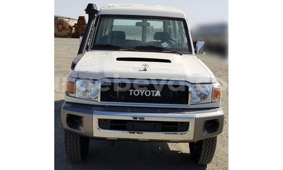 Buy Import Toyota Land Cruiser White Car in Import - Dubai in Ethiopia Buy Import Toyota Land Cruiser White Car in Import - Dubai in Ethiopia