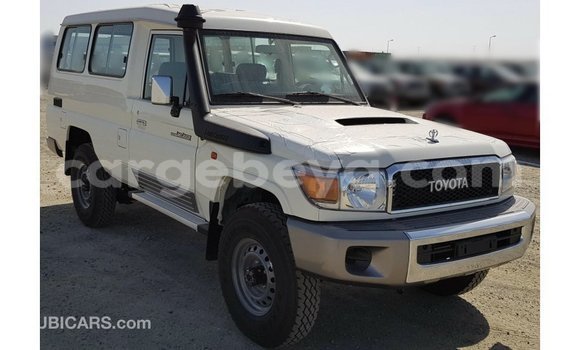 Buy Import Toyota Land Cruiser White Car in Import - Dubai in Ethiopia Buy Import Toyota Land Cruiser White Car in Import - Dubai in Ethiopia