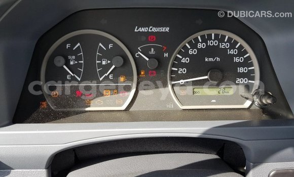 Buy Import Toyota Land Cruiser White Car in Import - Dubai in Ethiopia Buy Import Toyota Land Cruiser White Car in Import - Dubai in Ethiopia