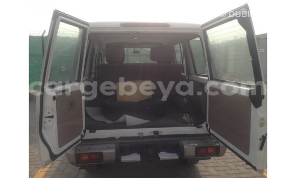 Buy Import Toyota Land Cruiser White Car in Import - Dubai in Ethiopia Buy Import Toyota Land Cruiser White Car in Import - Dubai in Ethiopia