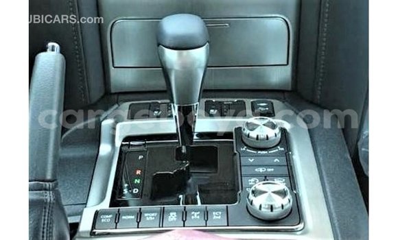 Acheter Import Voiture Toyota Land Cruiser Noir à Import - Dubai, Ethiopie Acheter Import Voiture Toyota Land Cruiser Noir à Import - Dubai, Ethiopie