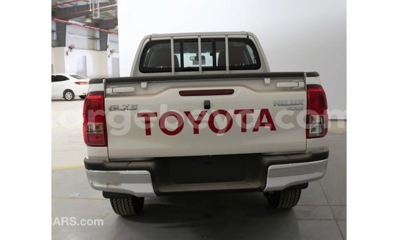 Buy Import Toyota Hilux White Car in Import - Dubai in Ethiopia Buy Import Toyota Hilux White Car in Import - Dubai in Ethiopia