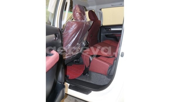 Buy Import Toyota Hilux White Car in Import - Dubai in Ethiopia Buy Import Toyota Hilux White Car in Import - Dubai in Ethiopia