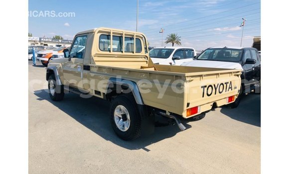 Buy Import Toyota Land Cruiser Beige Car in Import - Dubai in Ethiopia Buy Import Toyota Land Cruiser Beige Car in Import - Dubai in Ethiopia
