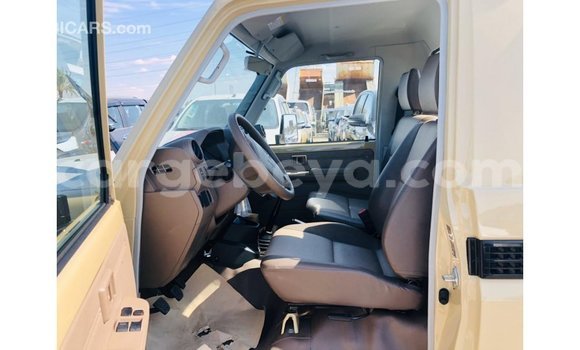 Buy Import Toyota Land Cruiser Beige Car in Import - Dubai in Ethiopia Buy Import Toyota Land Cruiser Beige Car in Import - Dubai in Ethiopia