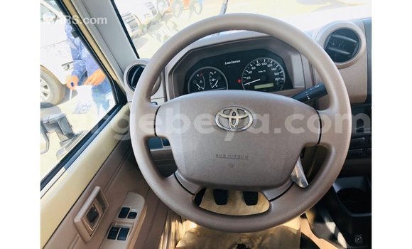 Buy Import Toyota Land Cruiser Beige Car in Import - Dubai in Ethiopia Buy Import Toyota Land Cruiser Beige Car in Import - Dubai in Ethiopia