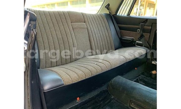 ይግዙ Imported Mercedes-Benz 190 ነጭ መኪና በ Import - Dubai በ ኢትዮጵያ ይግዙ Imported Mercedes-Benz 190 ነጭ መኪና በ Import - Dubai በ ኢትዮጵያ
