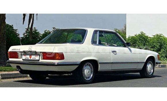 ይግዙ Imported Mercedes-Benz 190 ነጭ መኪና በ Import - Dubai በ ኢትዮጵያ ይግዙ Imported Mercedes-Benz 190 ነጭ መኪና በ Import - Dubai በ ኢትዮጵያ