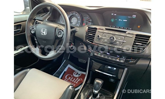 ይግዙ Imported Honda Accord ጥቁር መኪና በ Import - Dubai በ ኢትዮጵያ ይግዙ Imported Honda Accord ጥቁር መኪና በ Import - Dubai በ ኢትዮጵያ