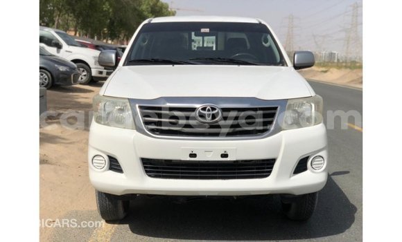 Buy Import Toyota Hilux White Car in Import - Dubai in Ethiopia Buy Import Toyota Hilux White Car in Import - Dubai in Ethiopia