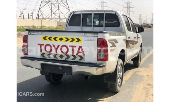 Buy Import Toyota Hilux White Car in Import - Dubai in Ethiopia Buy Import Toyota Hilux White Car in Import - Dubai in Ethiopia