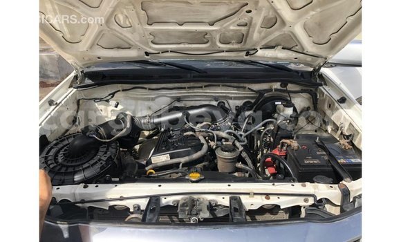 Buy Import Toyota Hilux White Car in Import - Dubai in Ethiopia Buy Import Toyota Hilux White Car in Import - Dubai in Ethiopia