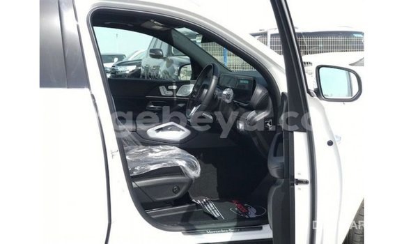 ይግዙ Imported Mercedes-Benz GLE ነጭ መኪና በ Import - Dubai በ ኢትዮጵያ ይግዙ Imported Mercedes-Benz GLE ነጭ መኪና በ Import - Dubai በ ኢትዮጵያ