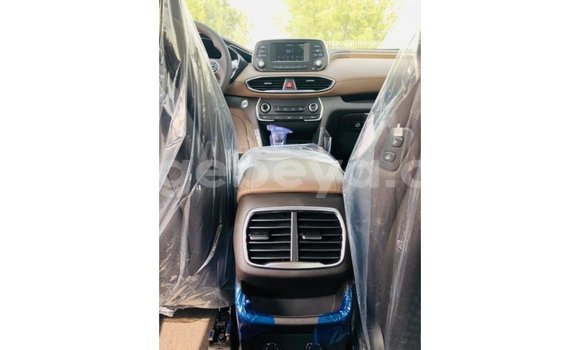 Buy Import Hyundai Santa Fe Green Car in Import - Dubai in Ethiopia Buy Import Hyundai Santa Fe Green Car in Import - Dubai in Ethiopia