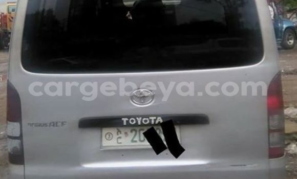 Buy Used Toyota Hiace Silver Car in Addis–Ababa in Ethiopia Buy Used Toyota Hiace Silver Car in Addis–Ababa in Ethiopia