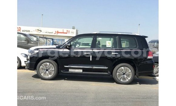 ይግዙ Imported Toyota Land Cruiser ጥቁር መኪና በ Import - Dubai በ ኢትዮጵያ ይግዙ Imported Toyota Land Cruiser ጥቁር መኪና በ Import - Dubai በ ኢትዮጵያ