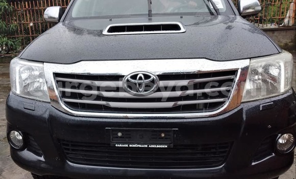 Buy Used Toyota Hilux Black Car in Addis–Ababa in Ethiopia Buy Used Toyota Hilux Black Car in Addis–Ababa in Ethiopia
