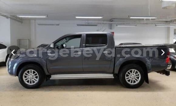 Buy Used Toyota Hilux Black Car in Addis–Ababa in Ethiopia Buy Used Toyota Hilux Black Car in Addis–Ababa in Ethiopia