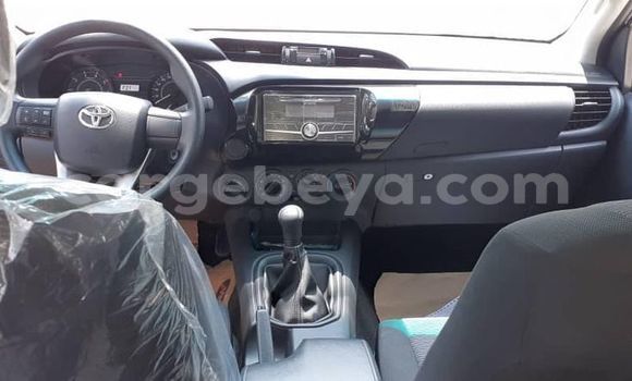Buy Used Toyota Hilux Silver Car in Addis–Ababa in Ethiopia Buy Used Toyota Hilux Silver Car in Addis–Ababa in Ethiopia
