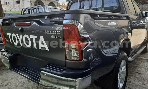 Buy Used Toyota Hilux Black Car in Addis–Ababa in Ethiopia Buy Used Toyota Hilux Black Car in Addis–Ababa in Ethiopia