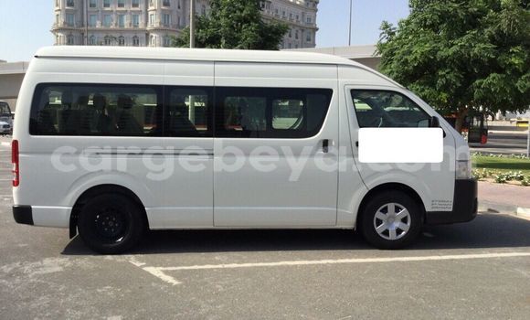 Buy Used Toyota Hiace White Car in Addis–Ababa in Ethiopia Buy Used Toyota Hiace White Car in Addis–Ababa in Ethiopia