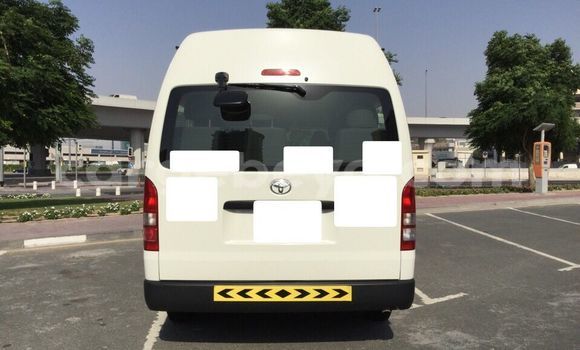 Buy Used Toyota Hiace White Car in Addis–Ababa in Ethiopia Buy Used Toyota Hiace White Car in Addis–Ababa in Ethiopia