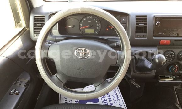 Buy Used Toyota Hiace White Car in Addis–Ababa in Ethiopia Buy Used Toyota Hiace White Car in Addis–Ababa in Ethiopia